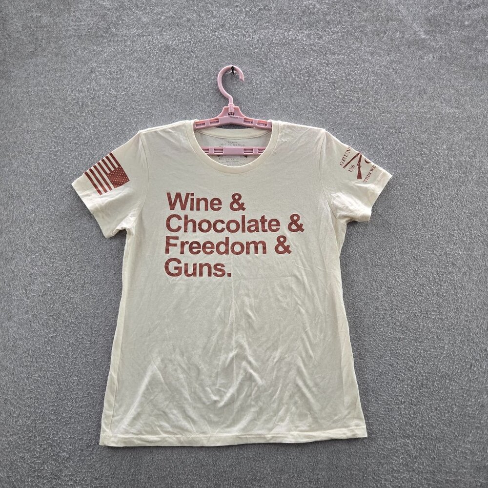 Grunt Style Women Shirt LARGE Ivory Flag Wine & Chocolate & Freedom‎ & Guns